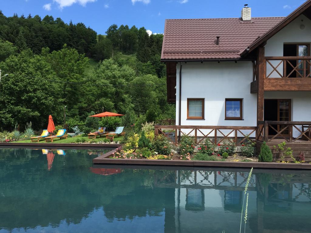 Gallery Of Mountains Holiday Home Yasinya Exterior photo